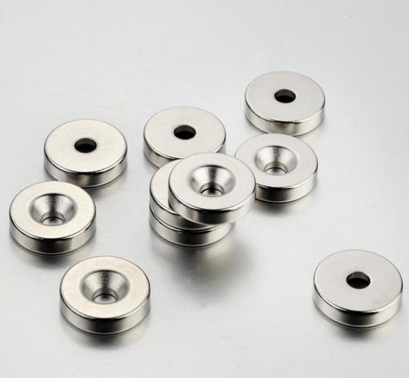 Magnets with Countersunk Hole